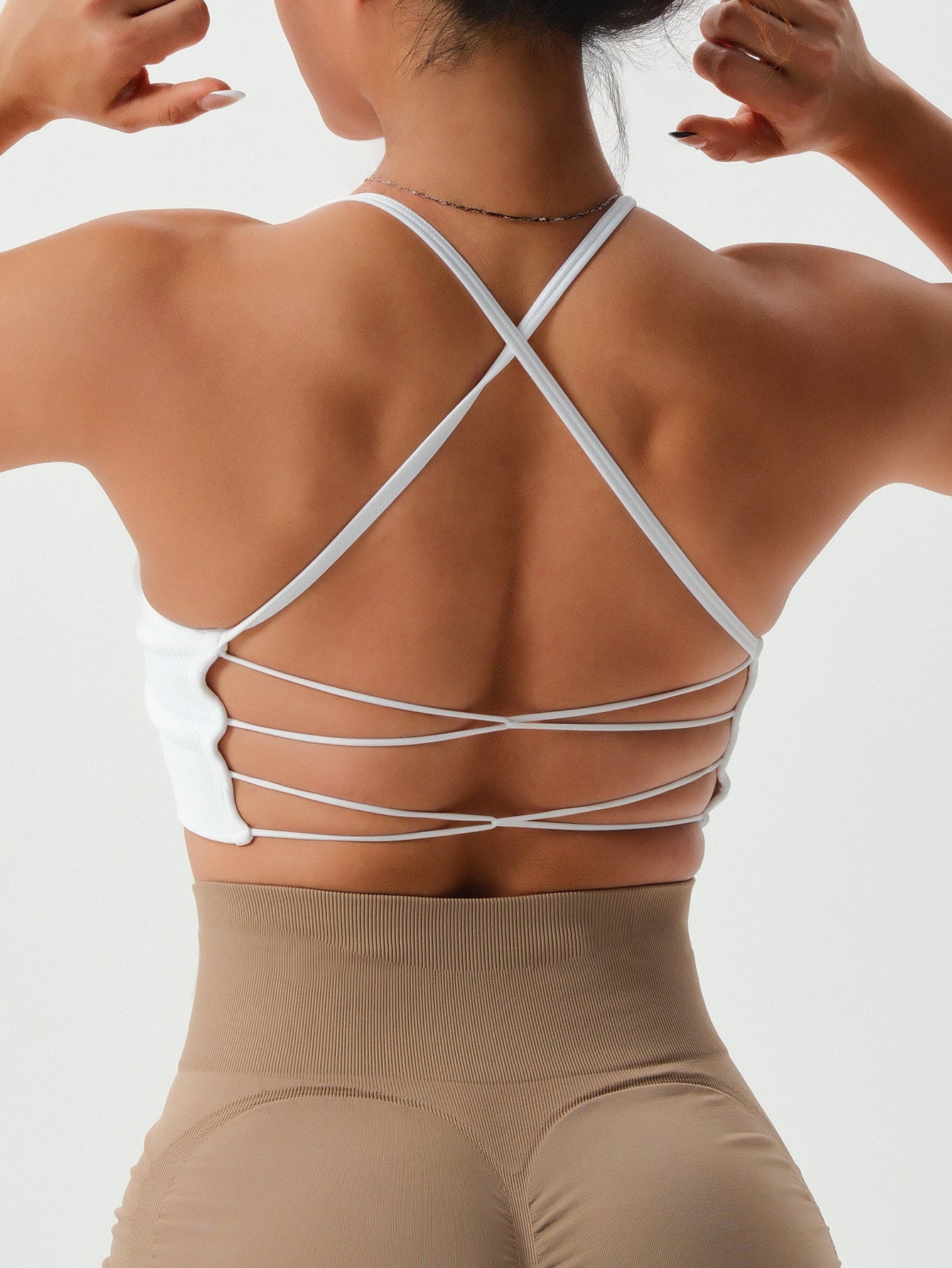 Soutien-gorge de sport dos nu en maille côtelée sans coutures