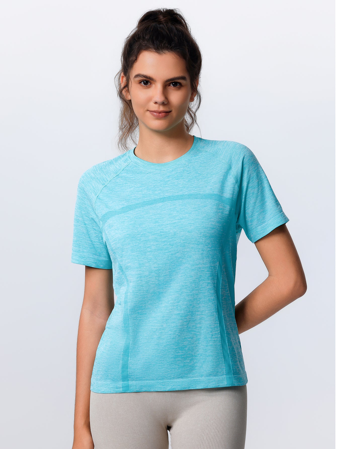 Soutien-gorge de sport sans coutures en tricot côtelé à dos nageur