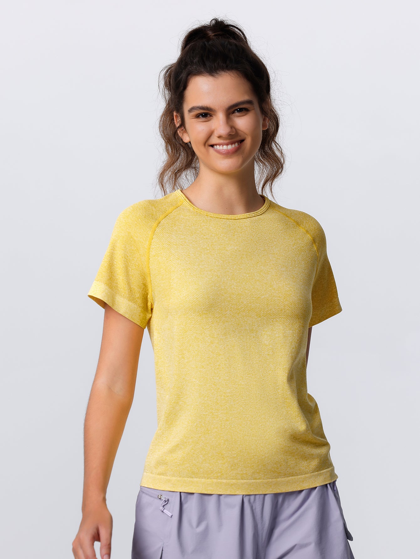 Soutien-gorge de sport sans coutures en tricot côtelé à dos nageur