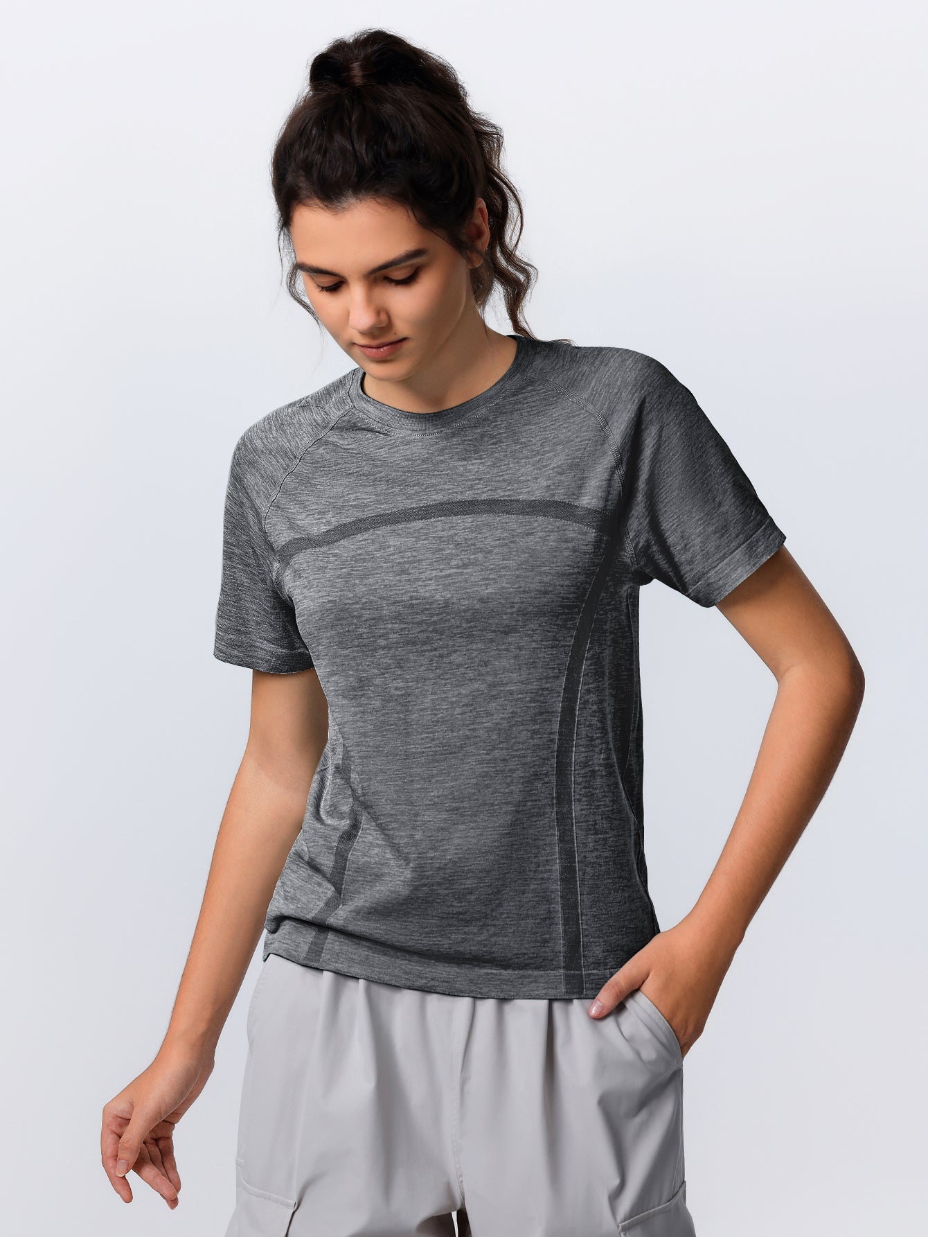 Soutien-gorge de sport sans coutures en tricot côtelé à dos nageur