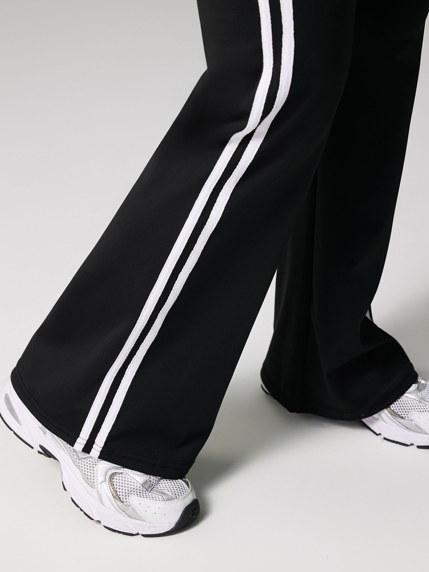 Women’s High-Waist Flare Yoga Pants