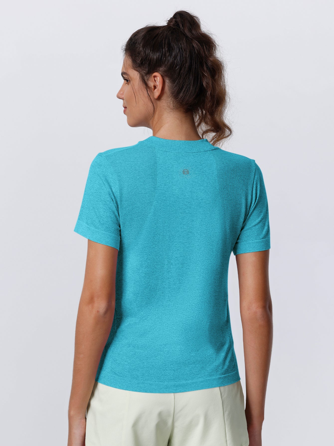 Soutien-gorge de sport sans coutures en tricot côtelé à dos nageur