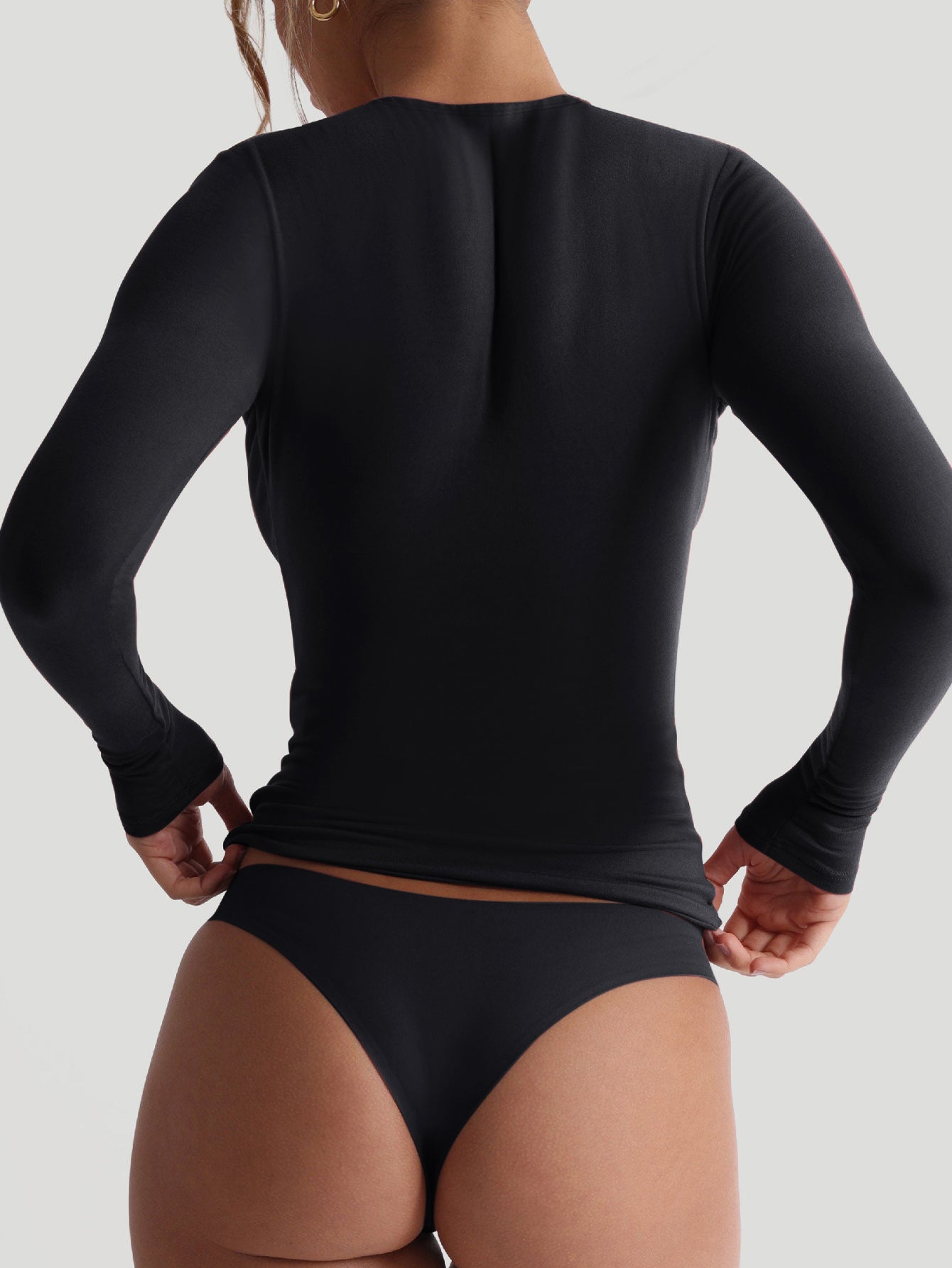 Scented Ultra-Soft Seamless Long-Sleeve Top