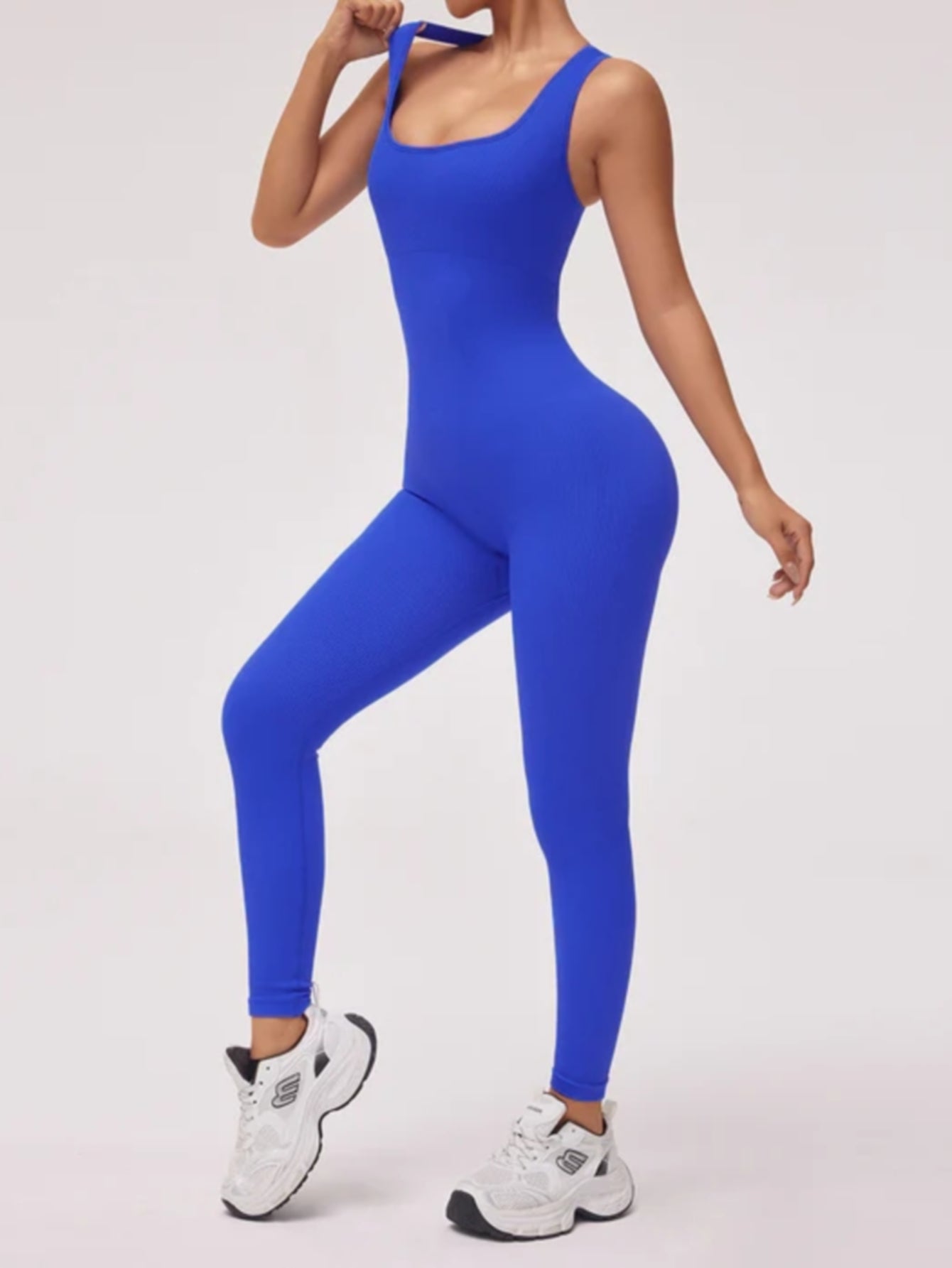 Combinaison côtelée froncée sans manches avec dos en V et sans coutures