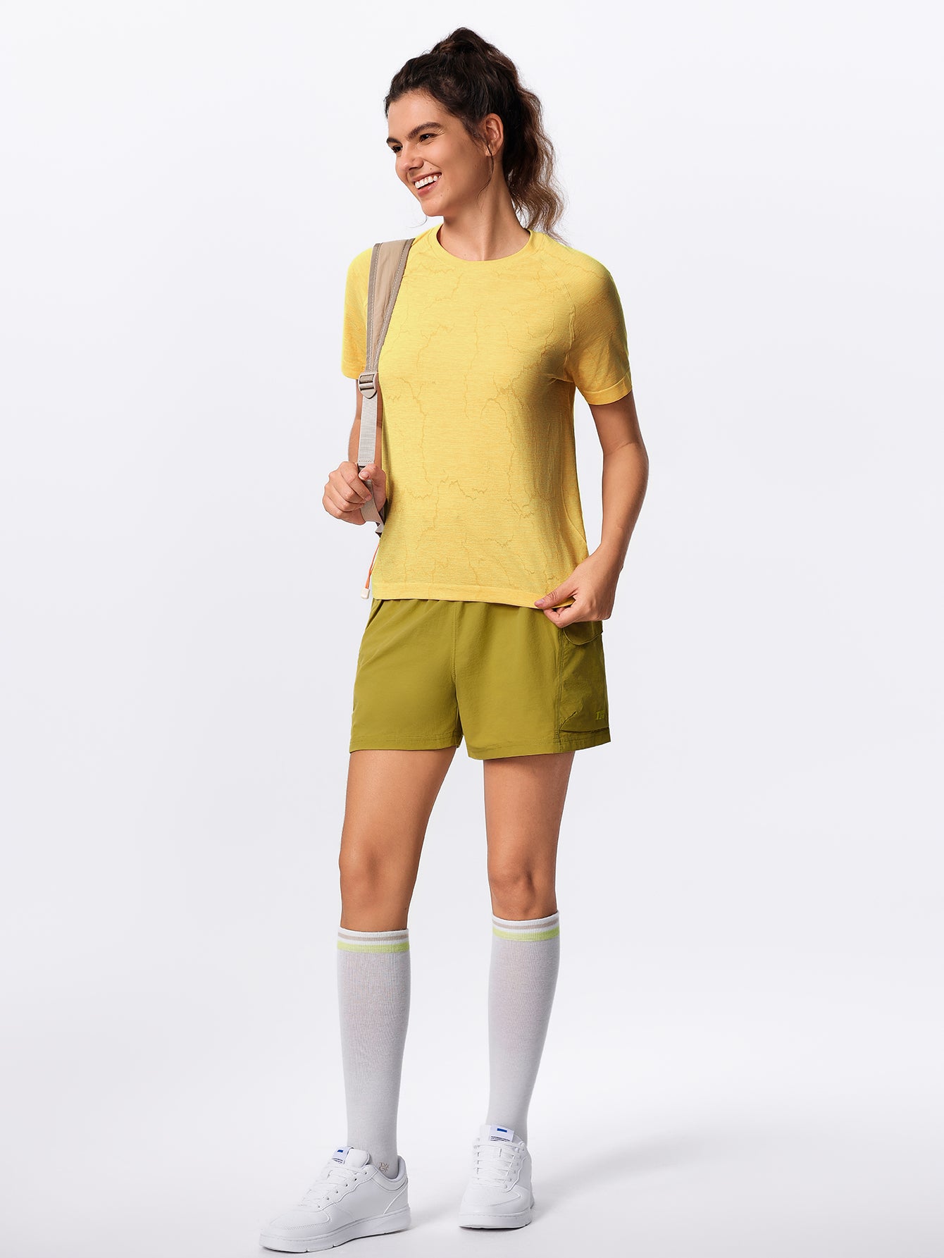 Soutien-gorge de sport sans coutures en tricot côtelé à dos nageur