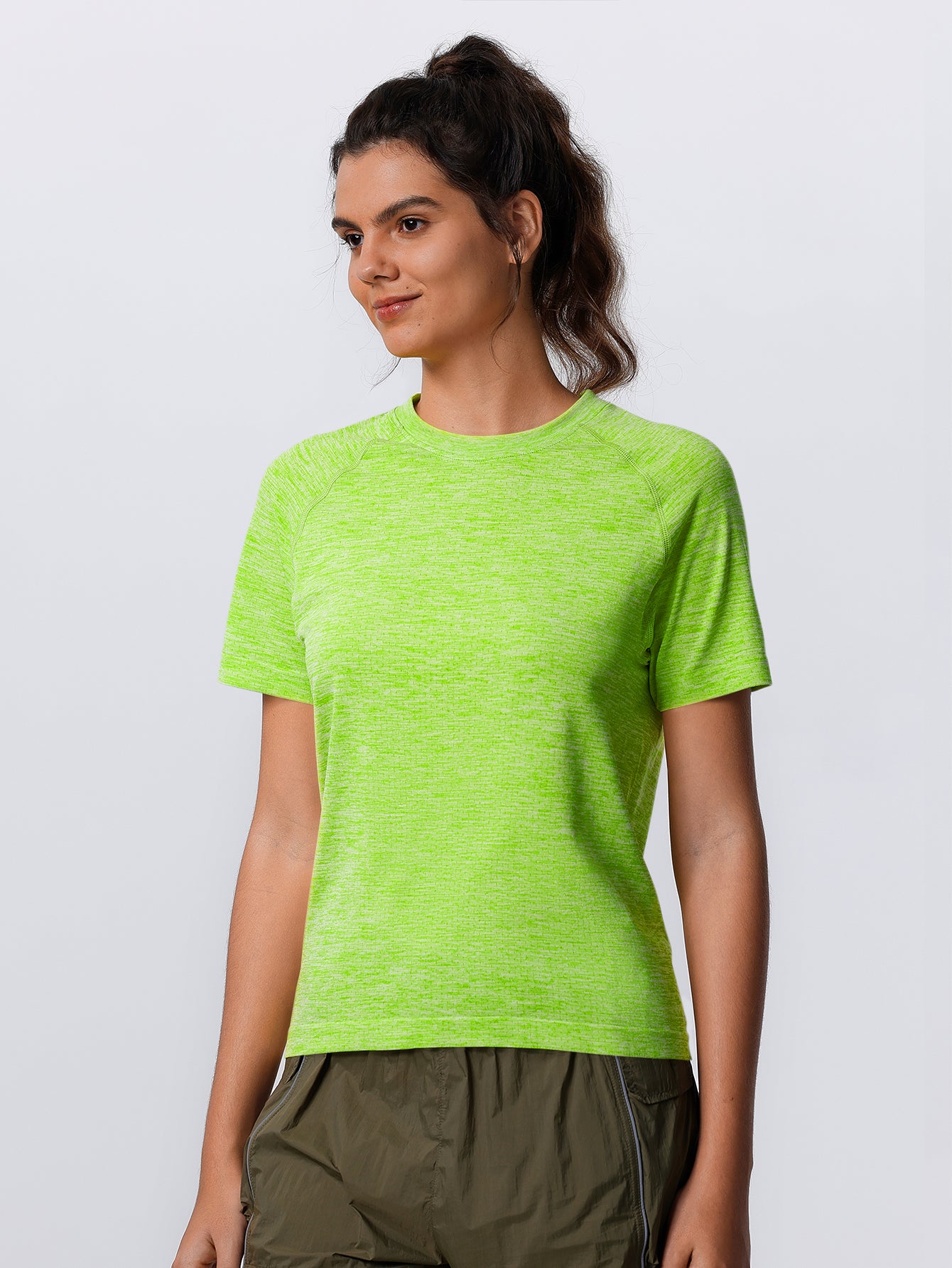 Soutien-gorge de sport sans coutures en tricot côtelé à dos nageur