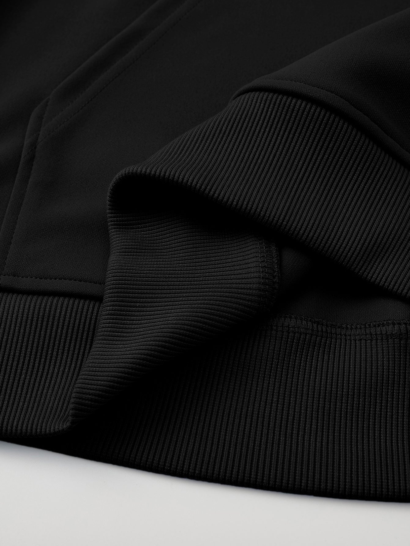Women’s Dual Pockets & Ribbed Hem Half-Zip Hoodie