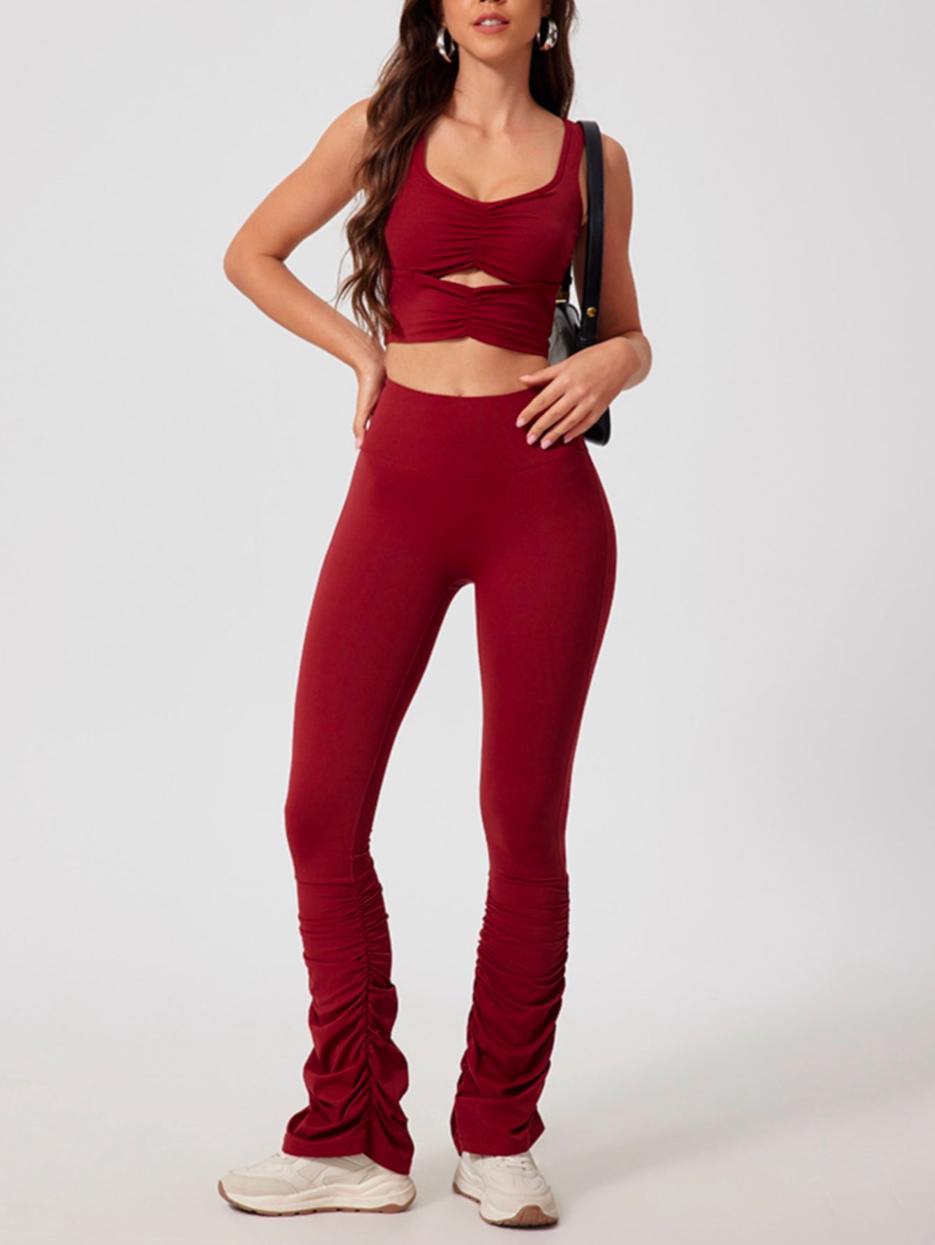 Pantalones acampanados con cintura en V perfumados