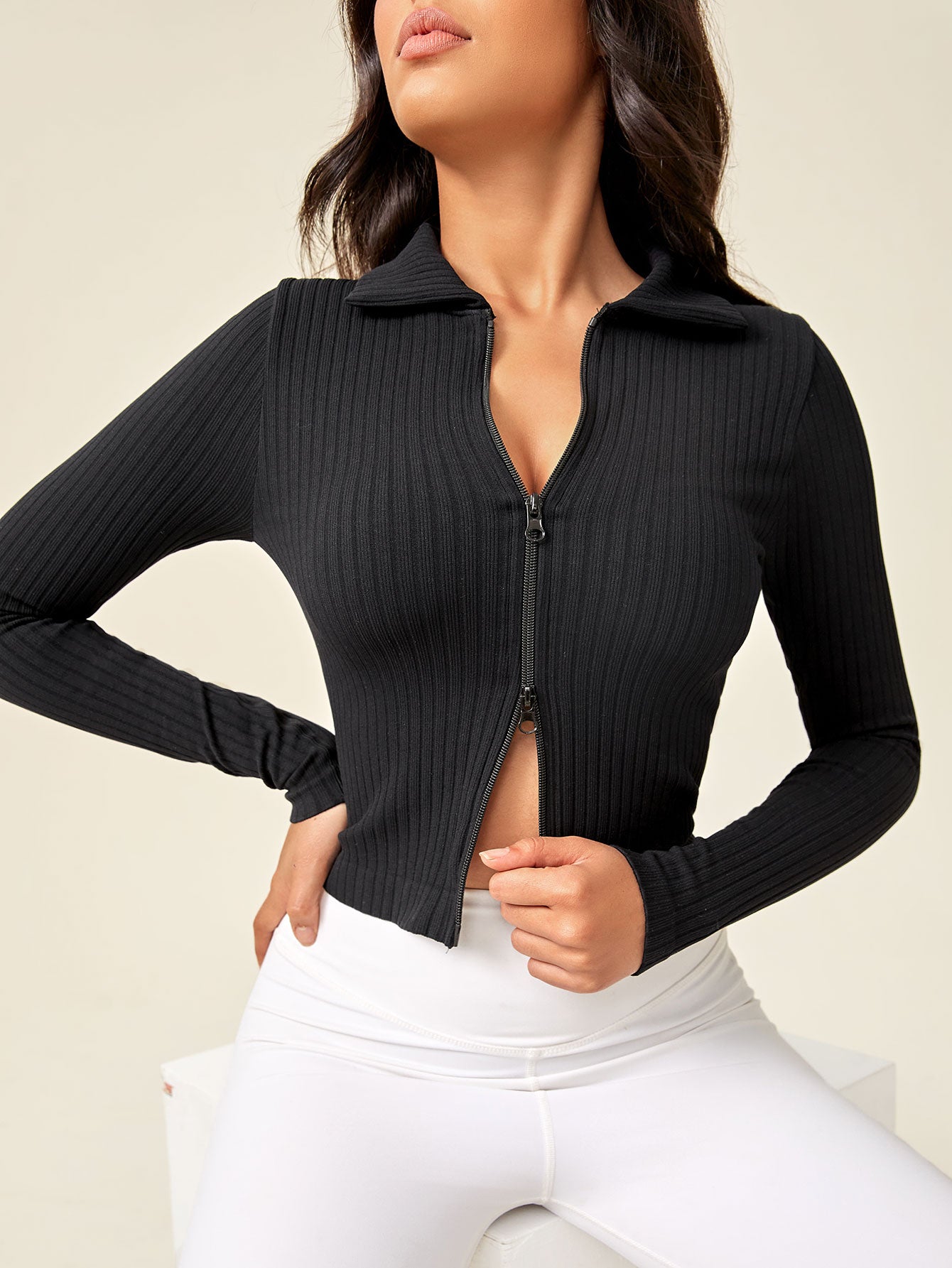 Women’s Seamless Rib-Knit Double-Zip Cropped Sports Jacket