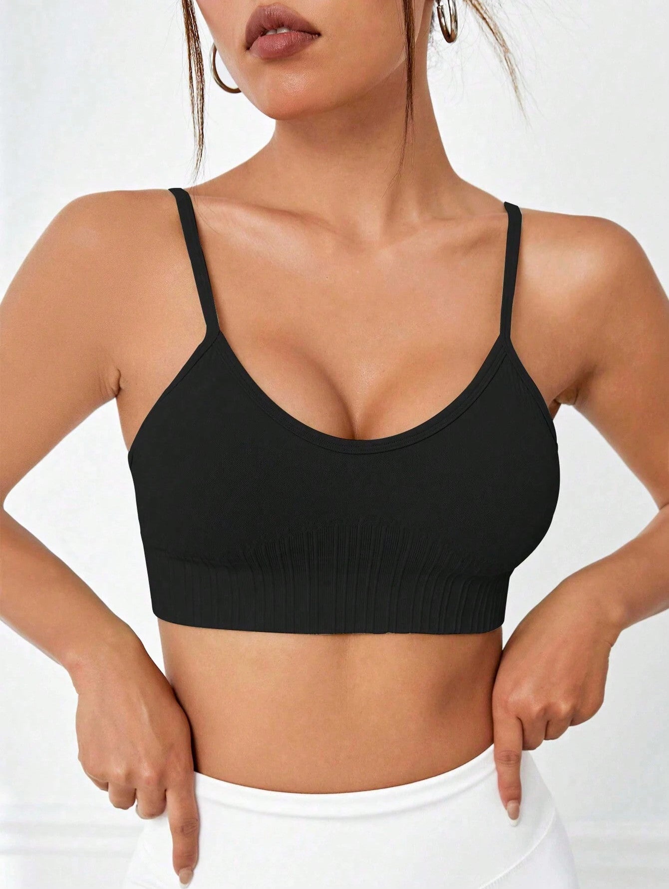 Soutien-gorge de sport sans coutures en tricot côtelé à dos nageur