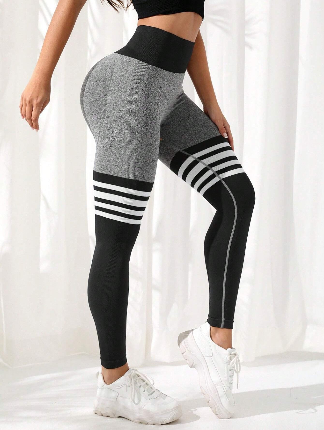 High Waist Side-Ribbed Scrunch Butt Stripe Print Leggings