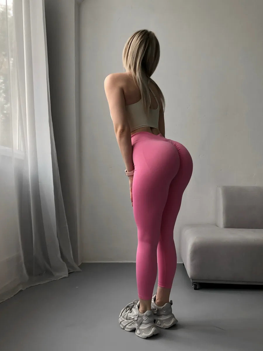 V-Back Scrunch Butt Seamless Leggings