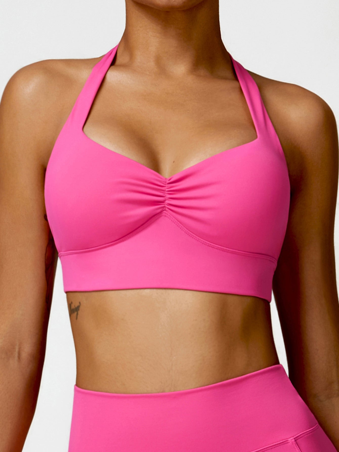 Halter Neck Front Scrunch Sports Bra