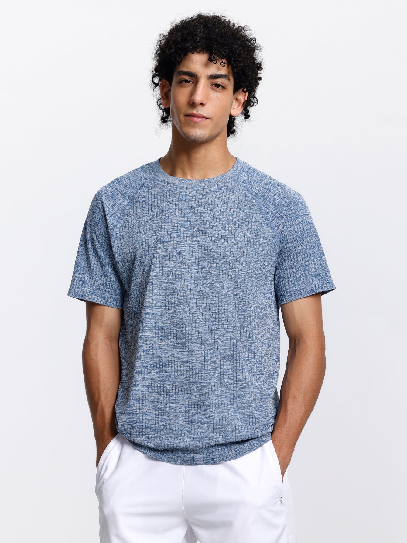 Soutien-gorge de sport sans coutures en tricot côtelé à dos nageur