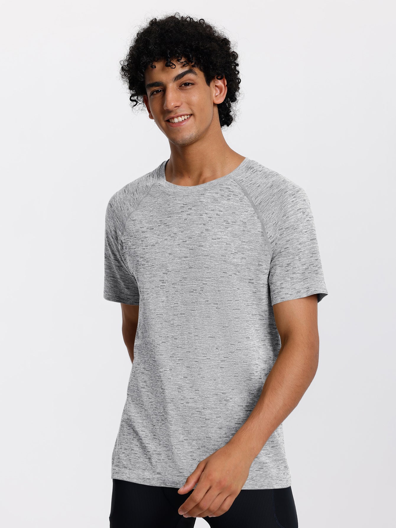Soutien-gorge de sport sans coutures en tricot côtelé à dos nageur