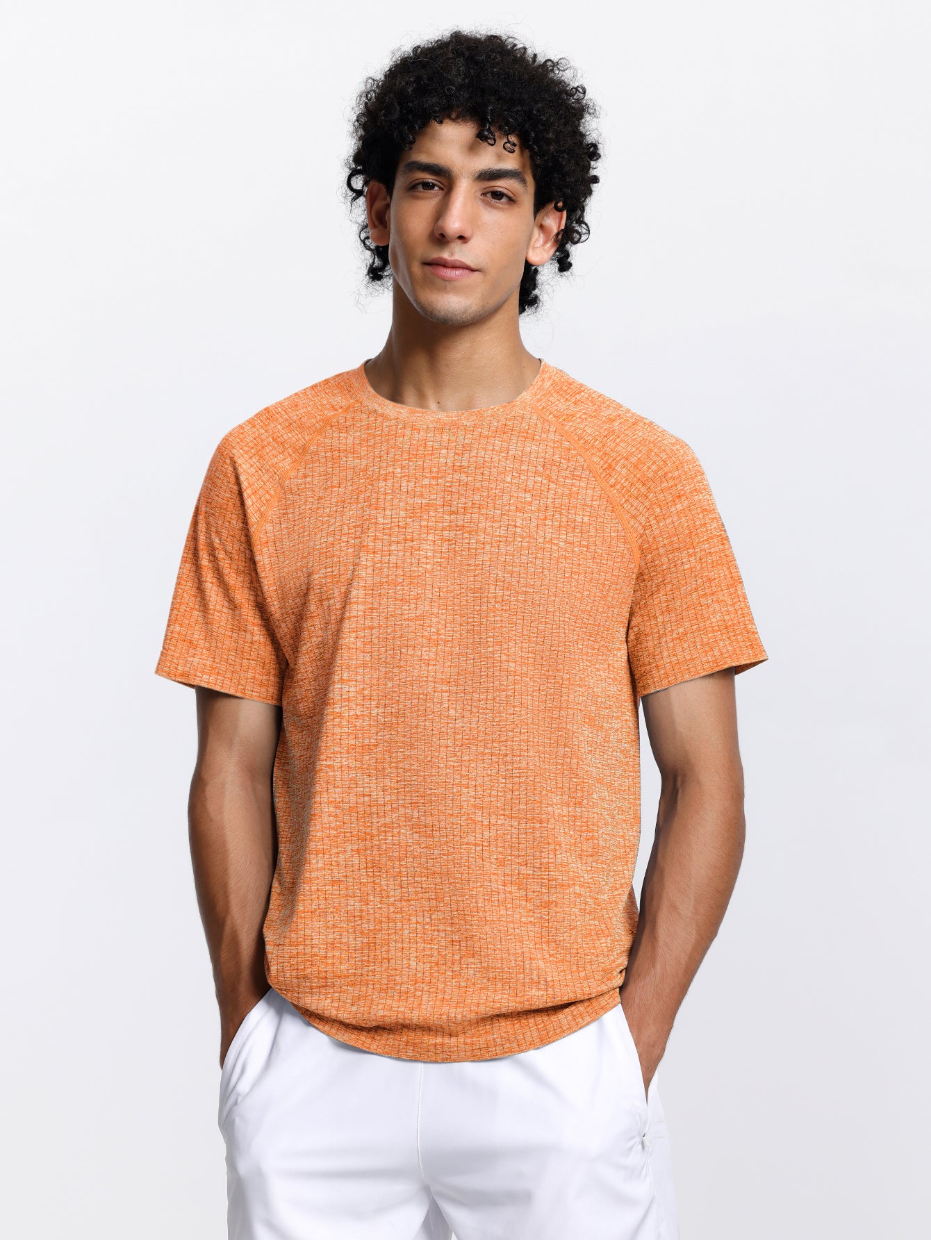 Soutien-gorge de sport sans coutures en tricot côtelé à dos nageur