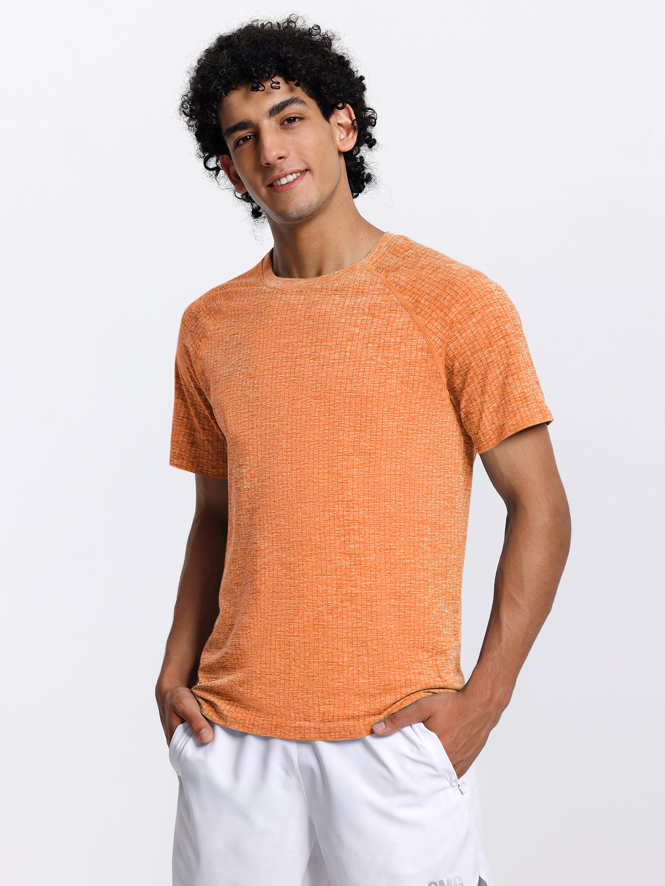 Soutien-gorge de sport sans coutures en tricot côtelé à dos nageur