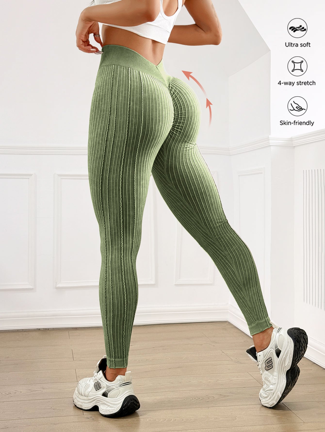 V-Back Scrunch Butt Stripe Texture Leggings