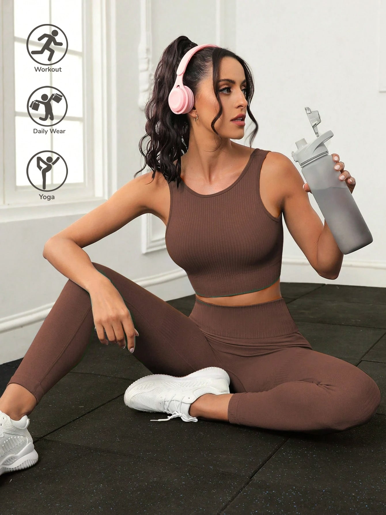 Ribbed U-Back Sports Bra & Leggings Set