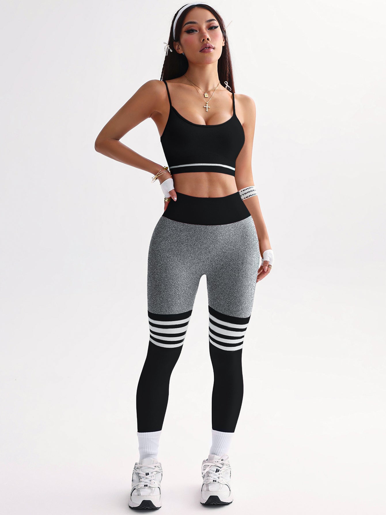 3 Piece Striped V-Back Leggings & Sports Bra & Thumb Hole Crop Top Set