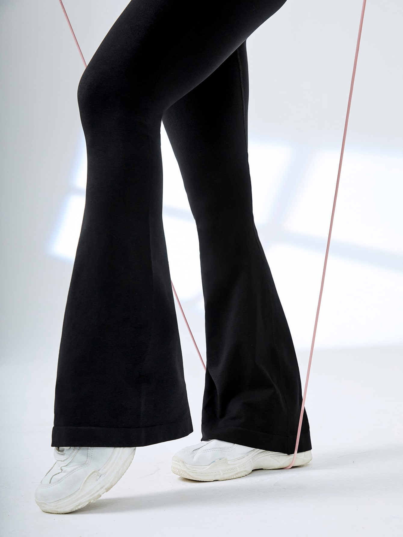 Women’s High Waist V-Cut Flare Pants