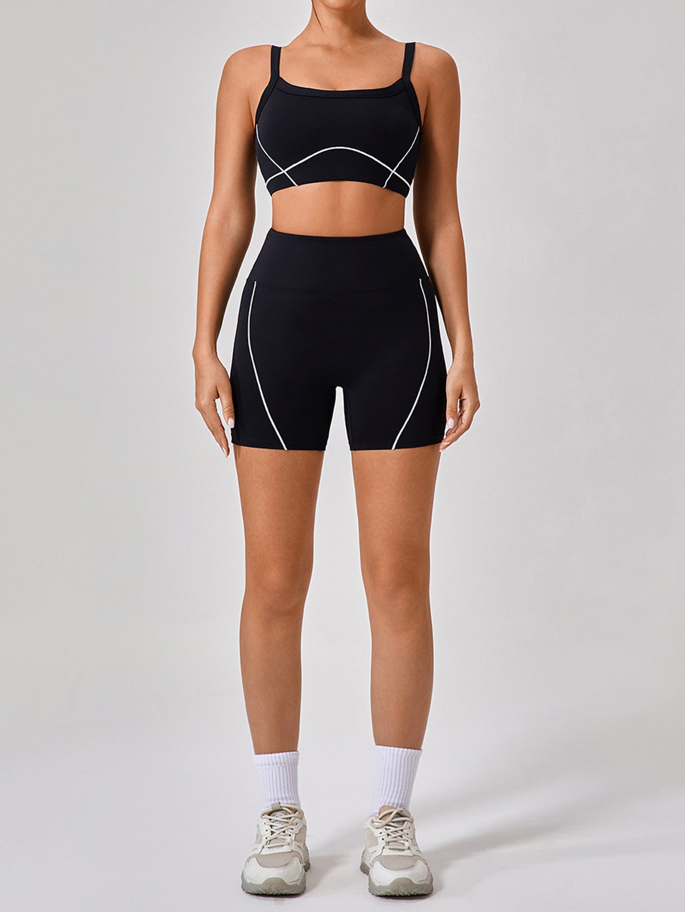 Square Neck Streamlined Design Sports Bra & Shorts Set