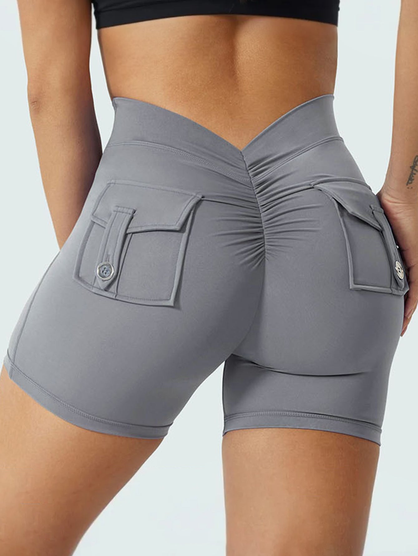 V-Back Scrunch Butt Back Pockets Shorts