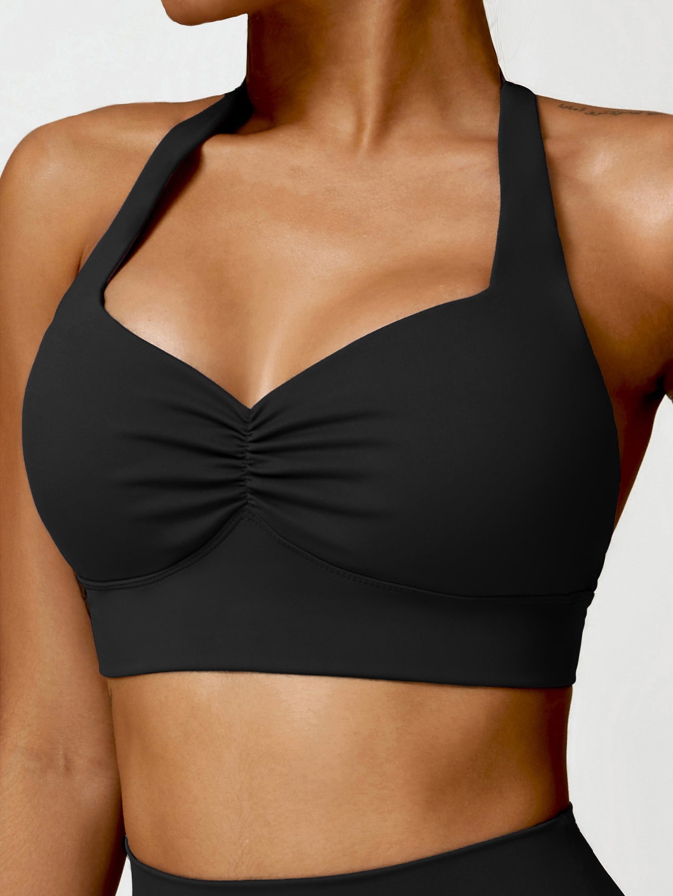 Halter Neck Front Scrunch Sports Bra