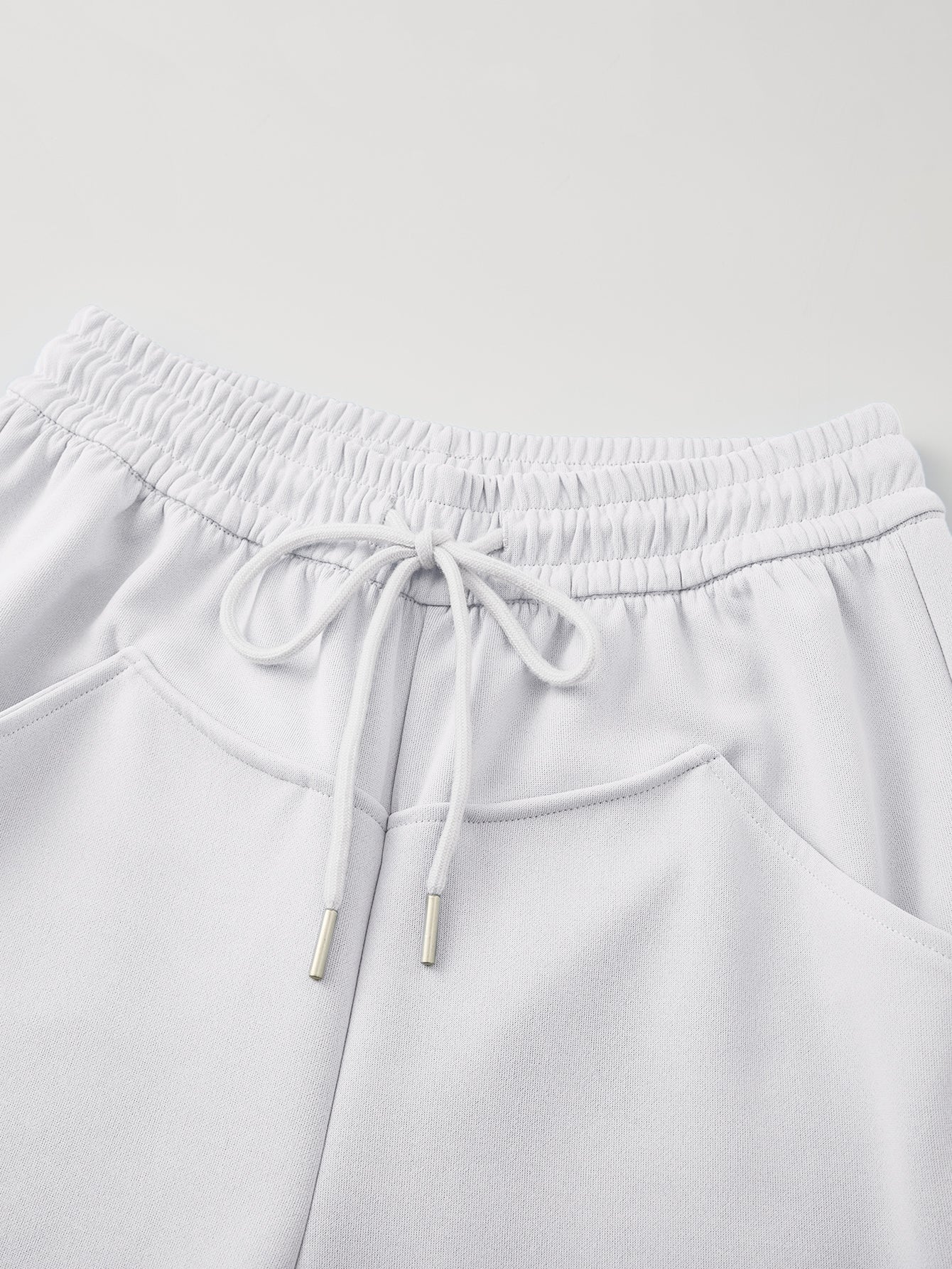 Women’s Drawstring Waist Flare-Leg Sweatpants with Side Pockets
