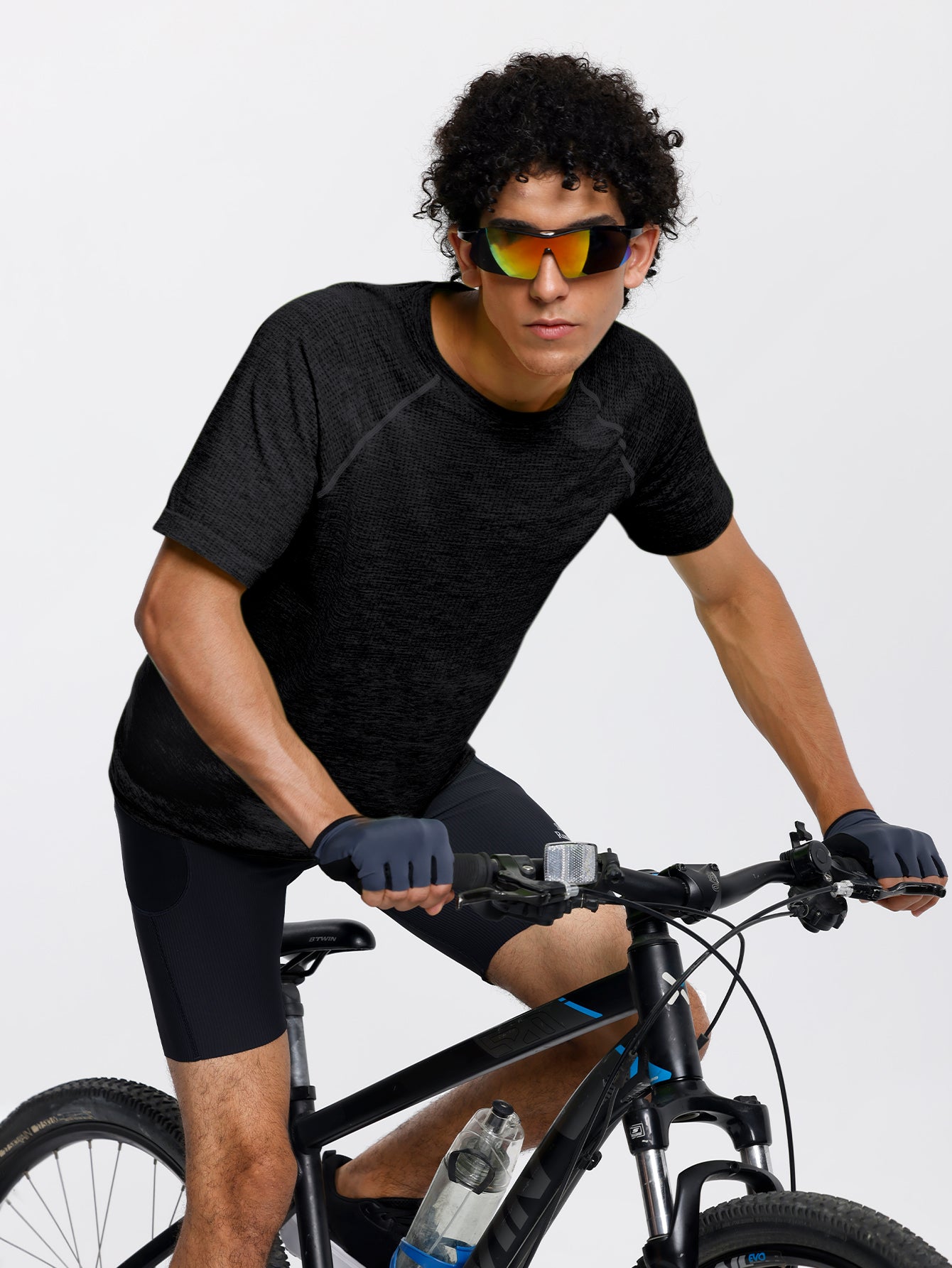 Soutien-gorge de sport sans coutures en tricot côtelé à dos nageur