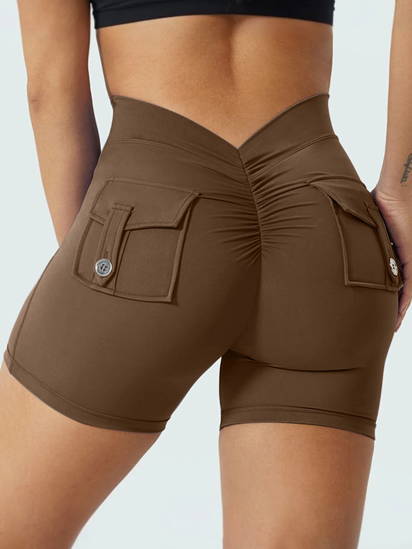 V-Back Scrunch Butt Back Pockets Shorts