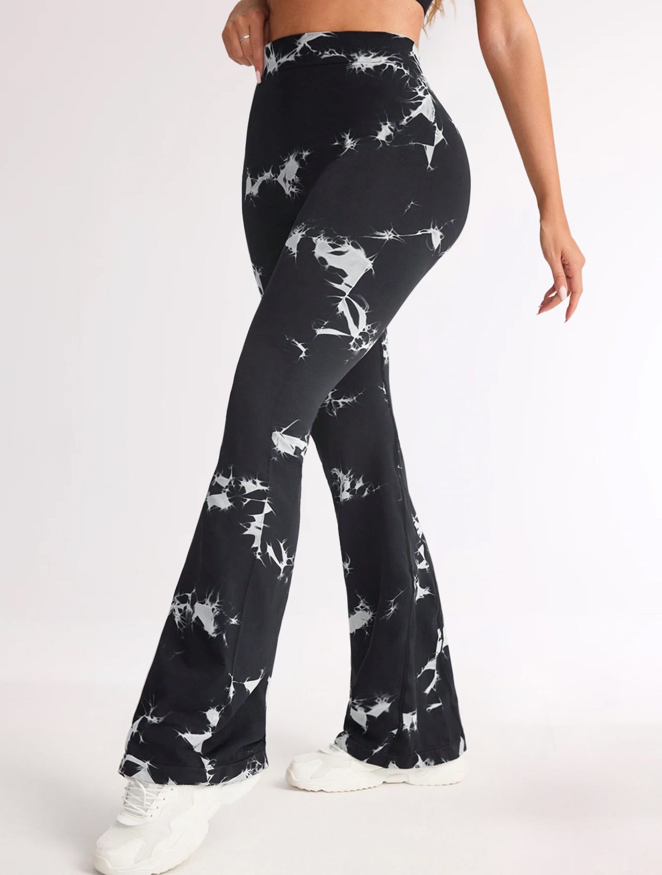 Tummy Control V-Back Tie-Dye Scrunch Flare Pants