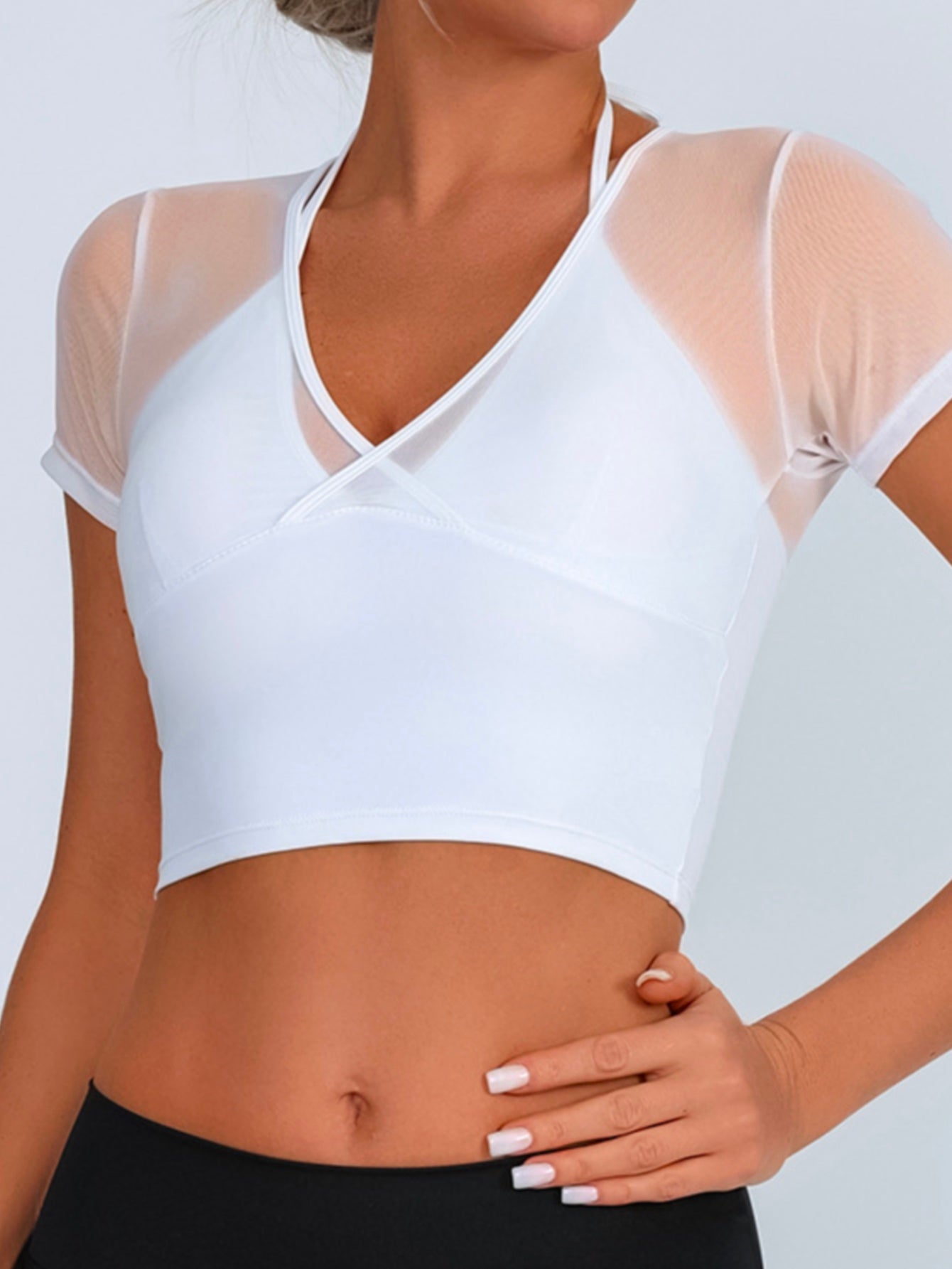 2-in-1 Halter Neck Mesh Short-Sleeve Sports Bra